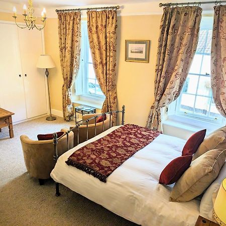 Exmoor House Hotel Дънстър Екстериор снимка